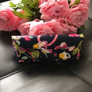 Vera Bradley Hard Glasses Case in Ribbons
